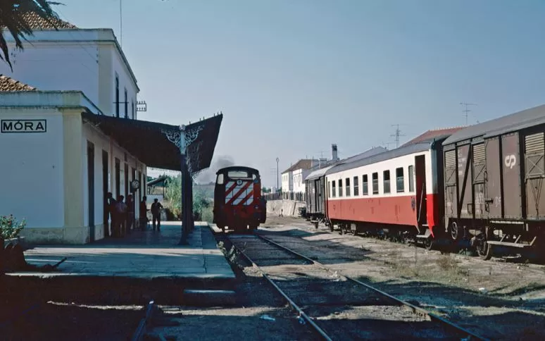 INAUGURAÇÃO DA EXPOSIÇÃO “ESTAÇÃO FERROVIÁRIA DE MORA” NO MUSEU INTERATIVO DO MEGALITISMO DE MORA A 15 DE SETEMBRO