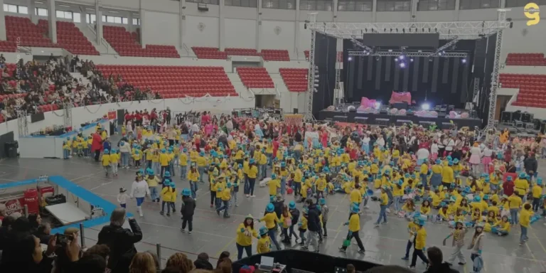 DESFILE INFANTIL DE CARNAVAL