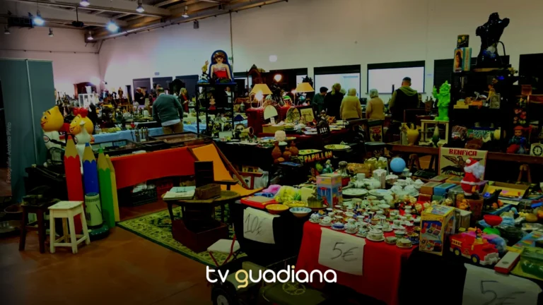 feira de antiguidades